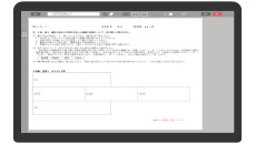 解説動画を視聴し、レポートはタブレットで。